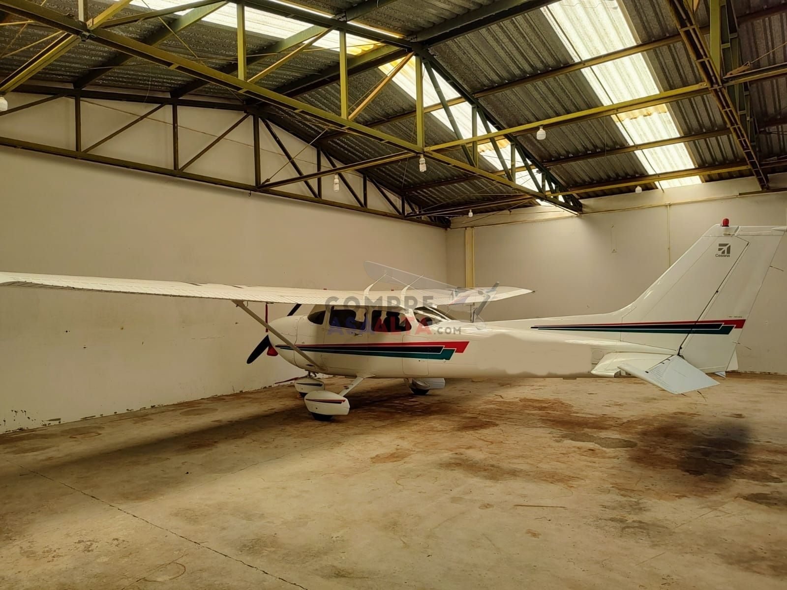 CESSNA 172R 2002 CESSNA 172R 2002