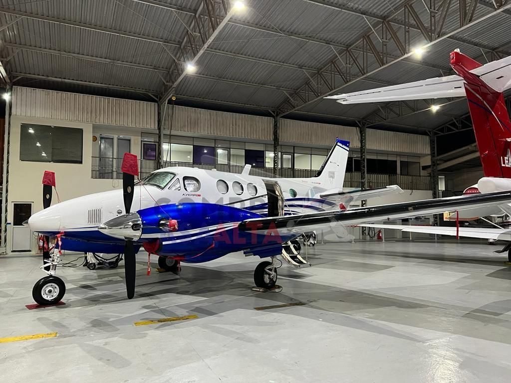 BEECHCRAFT KING AIR C90A 1979 BEECHCRAFT KING AIR C90A 1979
