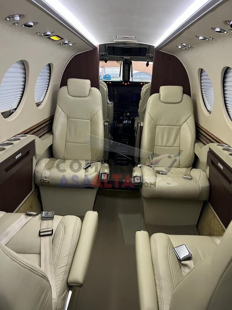 BEECHCRAFT KING AIR C90A 1979 BEECHCRAFT KING AIR C90A 1979