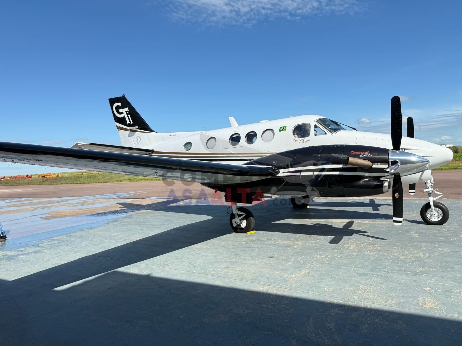 BEECHCRAFT KING AIR C90 GTI 2009 BEECHCRAFT KING AIR C90 GTI 2009