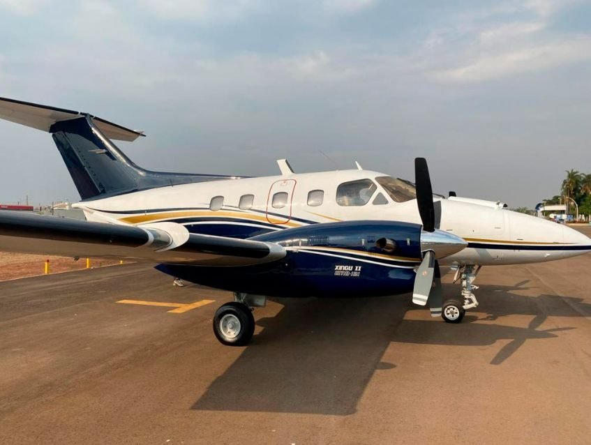 EMBRAER XINGU II EMB-121A 1982